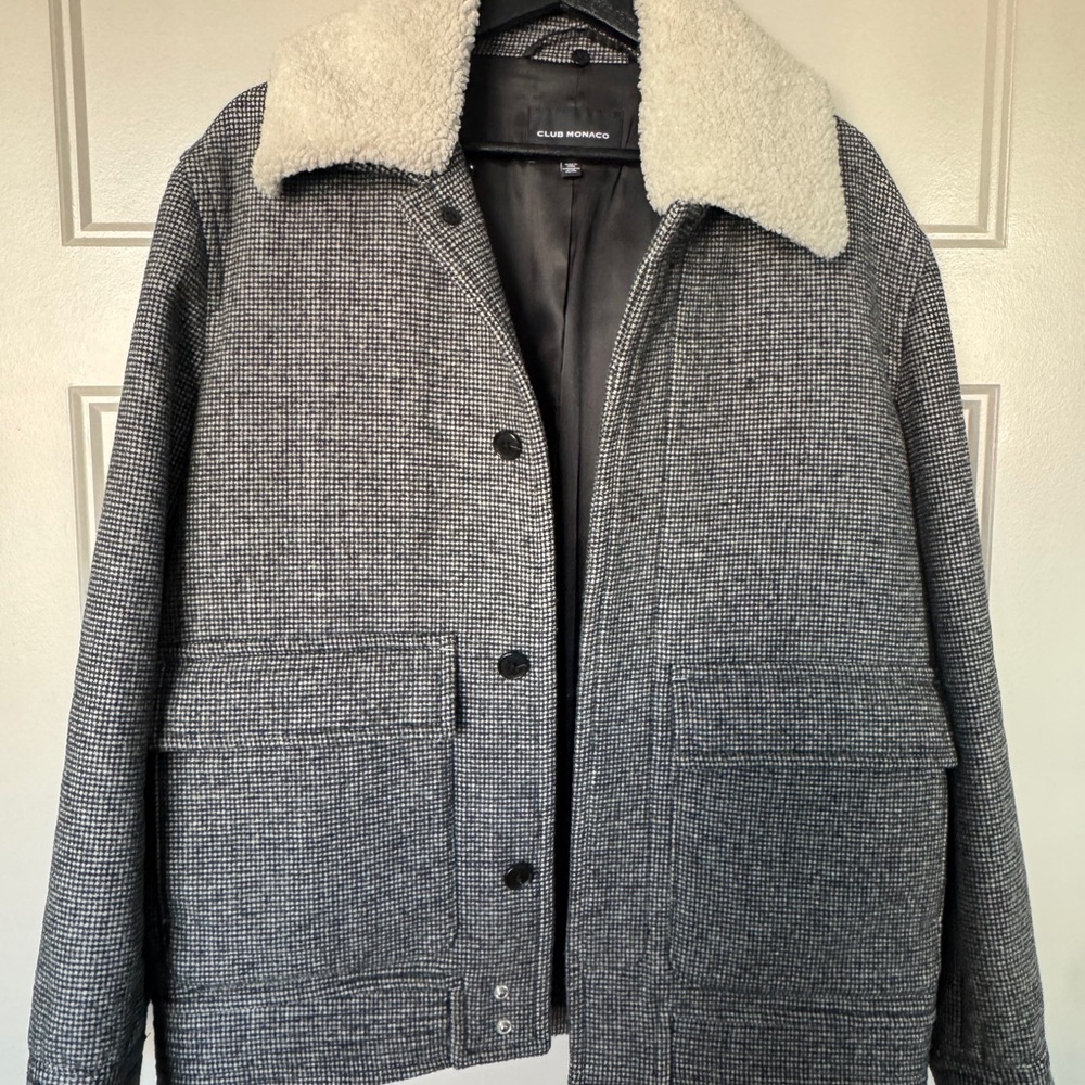 Club Monaco Black/Cream Jacket with Removable Collar